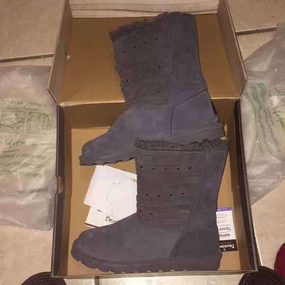 Beautiful grey Bearpaws - Picture 1 of 8